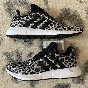 Adidas Swift Run